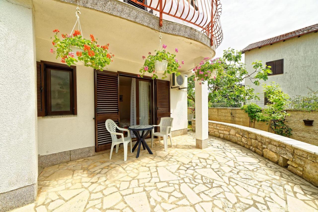 Guest House Jolanda Medulin Ngoại thất bức ảnh
