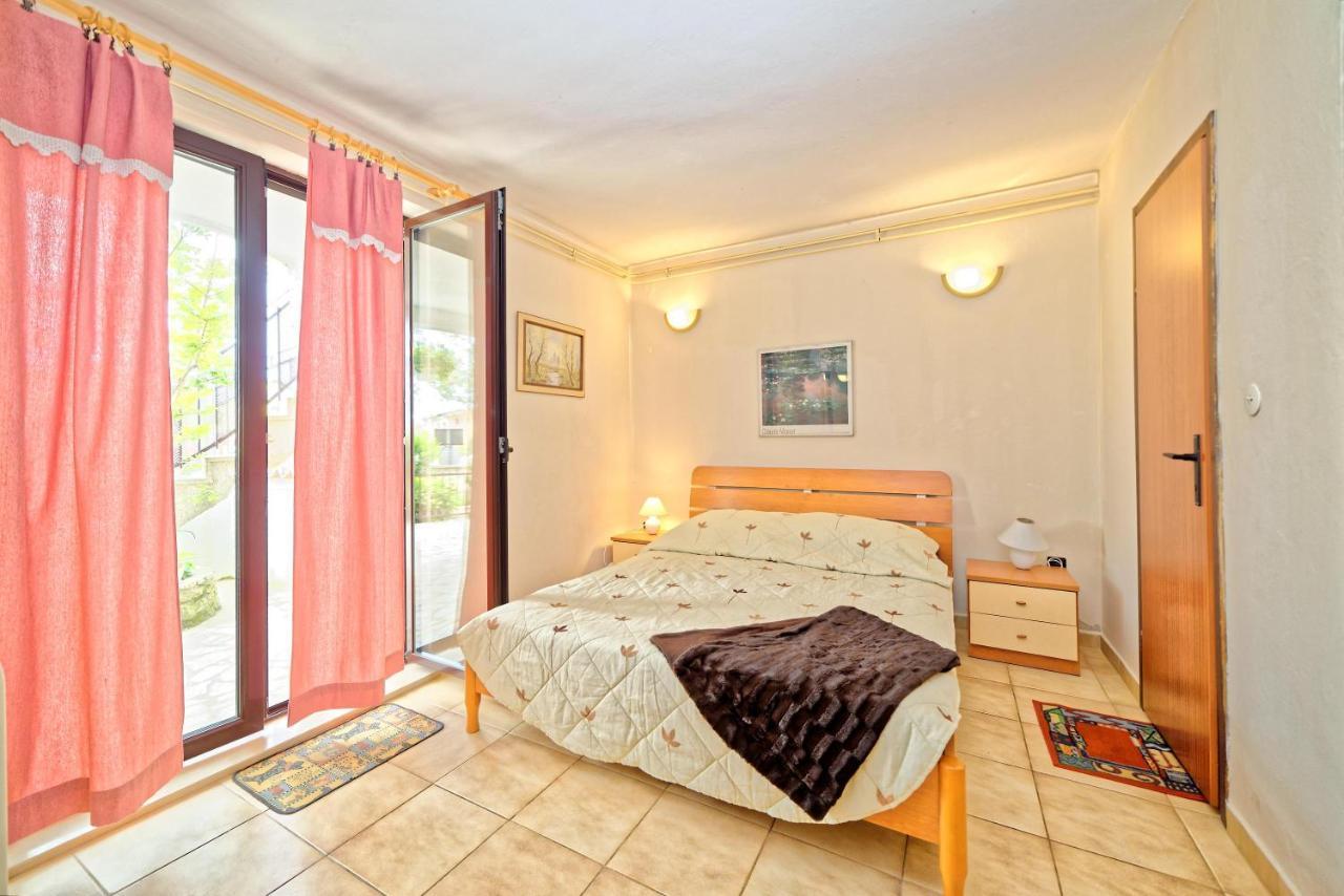 Guest House Jolanda Medulin Ngoại thất bức ảnh